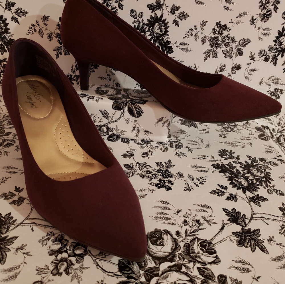 Berry Suede heel